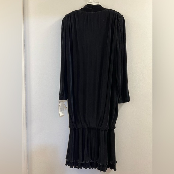 Vintage Virginie Paris Adora Black Dress bh. - Picture 3 of 16